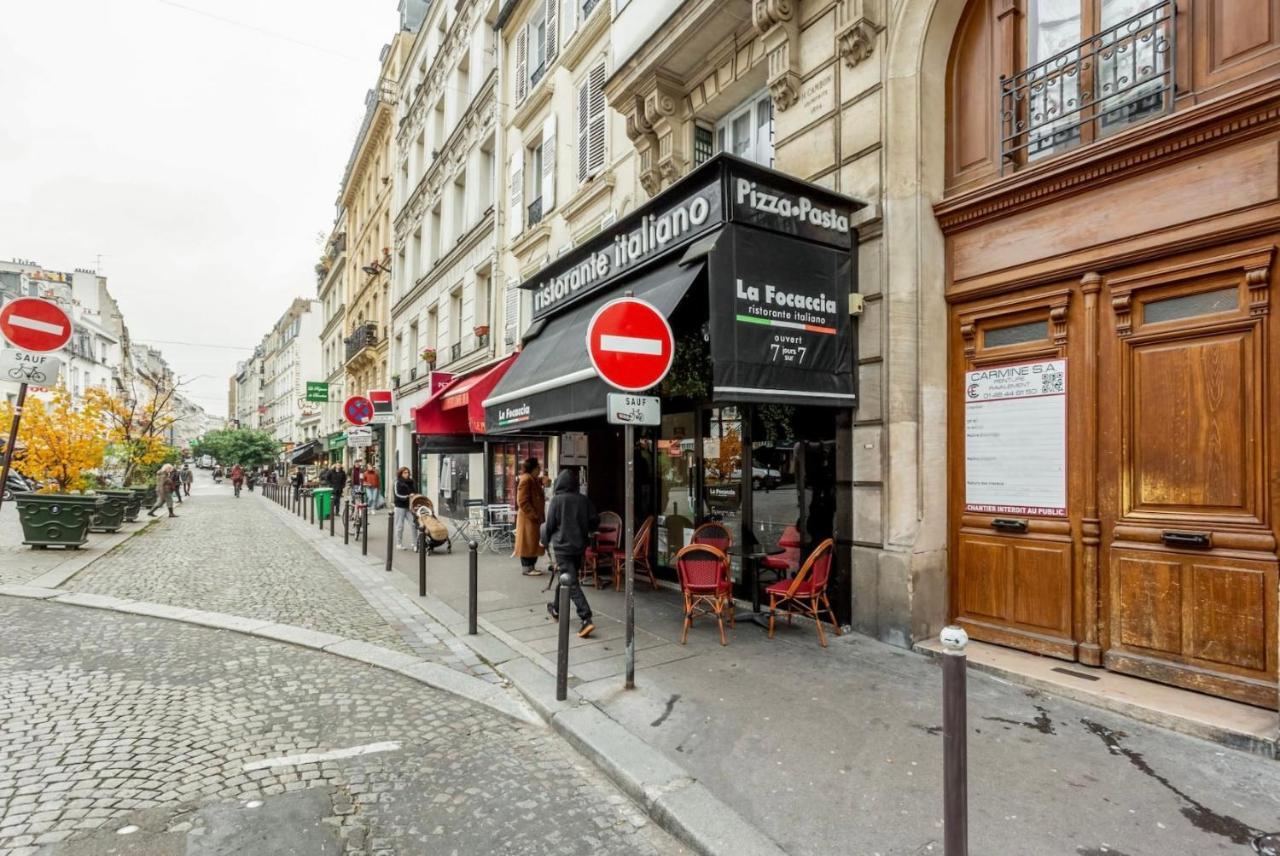 Abbesses - Superbe Appartement Avec Cheminees Paris Exterior photo